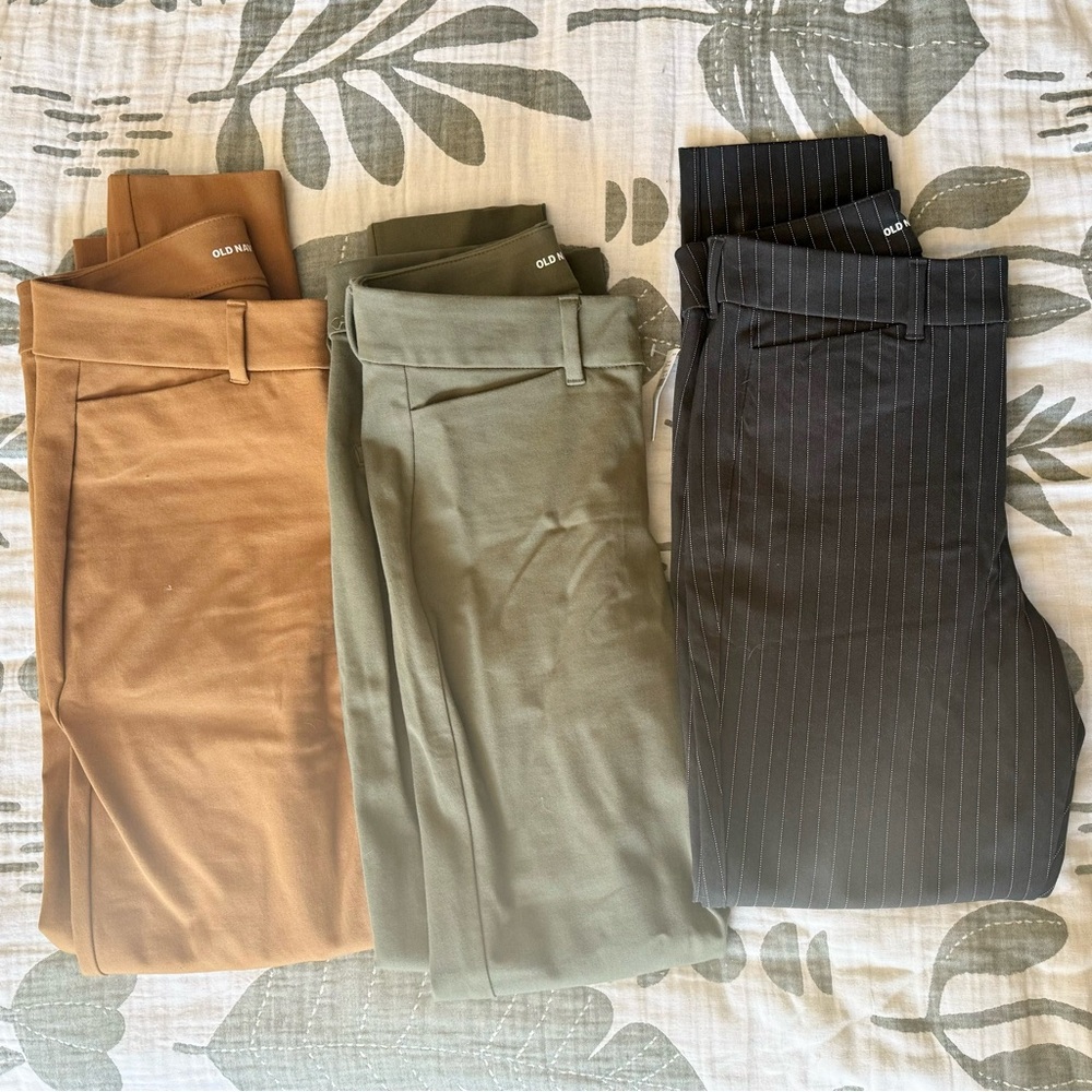 Old Navy Pixie Pants size 2
